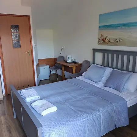 Pokoje Goscinne U Marcina Ostrowo  Room photo