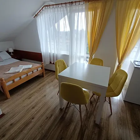 Pokoje Goscinne U Marcina Ostrowo  Room photo